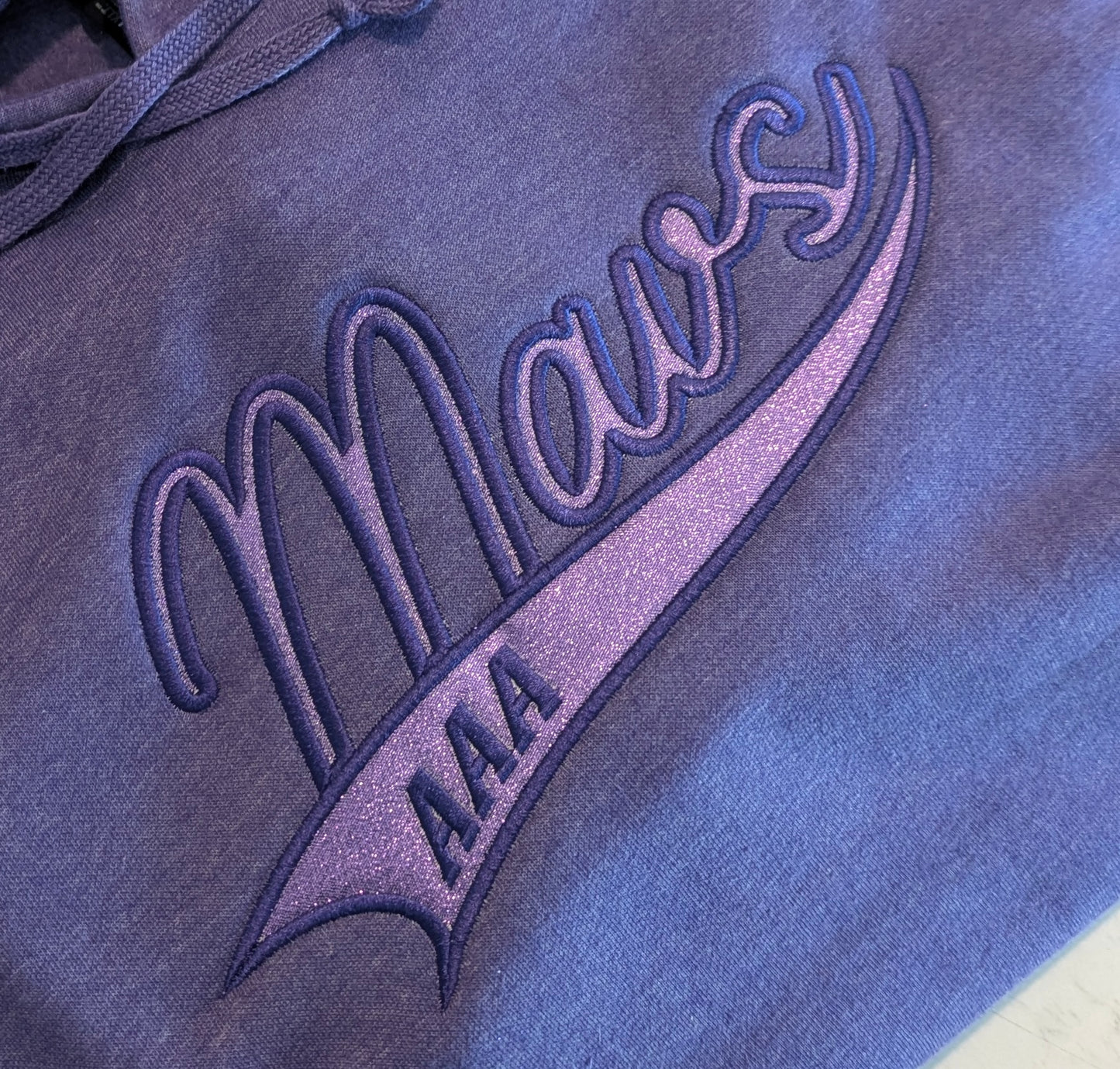 Mavericks Applique BELLA+CANVAS®  Unisex Sponge Fleece Raglan Sweatshirt. BC3901