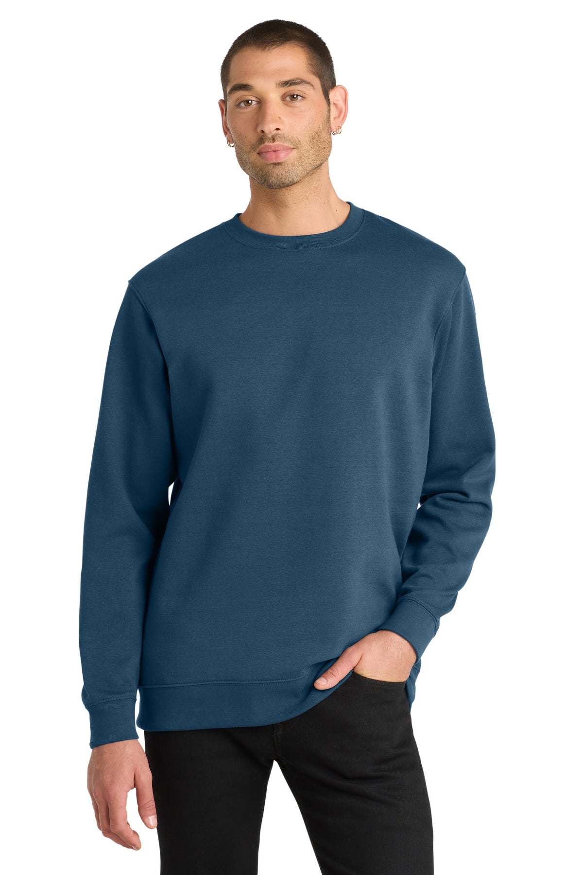 District ®  V.I.T. ®  Fleece Crew DT6104